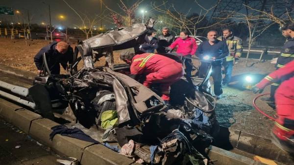 حوادث تهران,برخورد مرگبار کامیون و پراید در مشیریه تهران