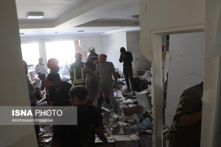 تصاویر انفجار مجتمع مسکونی در بندرعباس ,عکس های انفجار مجتمع مسکونی در بندرعباس در بهمن 1404,تصاویری از انفجار مجتمع مسکونی در بندرعباس در 11 بهمن ماه