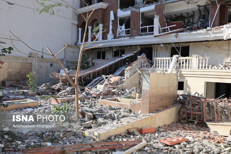 تصاویر انفجار مجتمع مسکونی در بندرعباس ,عکس های انفجار مجتمع مسکونی در بندرعباس در بهمن 1404,تصاویری از انفجار مجتمع مسکونی در بندرعباس در 11 بهمن ماه