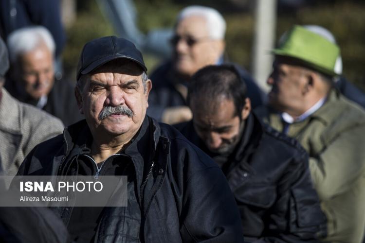 تصاویر مراسم تشییع پیکر عنایت بخشی,عکس های تشییع جنازه عنایت بخشی,تصاویری از تشییع پیکر عنایت بخشی در 28 بهمن 1404