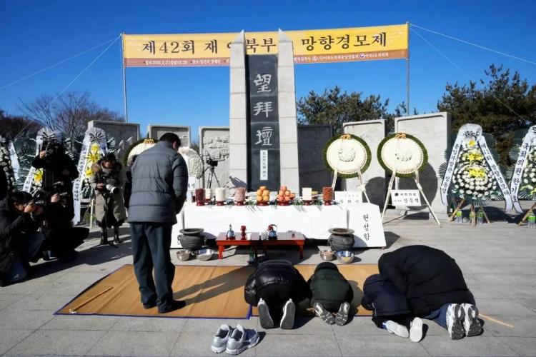 تصاویر آغاز سال اسب در گوشهوکنار آسیا تصاویر آغاز سال اسب در گوشهوکنار آسیا,عکس های آغاز سال اسب در گوشهوکنار آسیا,تصاویری از آغاز سال اسب در چین