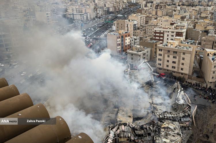 تصاویر آتش‌سوزی بازارچه جنت‌آباد تهران,عکس های آتش‌سوزی بازارچه جنت‌آباد تهران در 14 بهمن 1404,تصاویری از آتش گرفتن بازار جنت در تهران