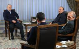 دورهمی رفقای گرمابه و گلستان در چهلم جانباختگان دیماه | پاسخگویی نمایشی پزشکیان در دیدار با فعالان سیاسی مسعود پزشکیان,رئیس جمهور