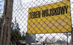 لهستان,ممنوعیت ورود خودروهای چینی به سایت‌های نظامی لهستان