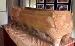 کشف تابوت 2300 سالۀ 12 پایه در هند تابوت,کشف تابوت 2300 سالۀ 12 پایه در هند