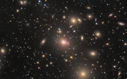 کهکشان,عکس روز ناسا از کهکشانی عجیب و آشفته