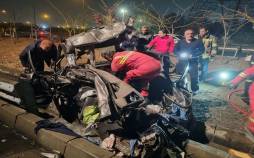 حوادث تهران,برخورد مرگبار کامیون و پراید در مشیریه تهران