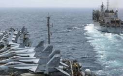 آرایش آمریکا در نزدیکی ایران,مذاکره در مسقط و آماده باش در خلیج فارس توسط آمریکا