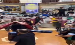 فیلم | دعای رسول خادم: خدایا هرکس در هر جایی به این مردم ظلم می‌کند، در این دنیا و آن دنیا روسیاهش کن