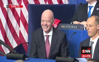 حضور اینفانتینو در نشست شورای صلح غزه | تشبیه رئیس فیفا به بادام زمینی توسط ترامپ