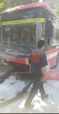اتوبوس شرکت واحد اتوبوس شرکت واحد,تصادف اتوبوس