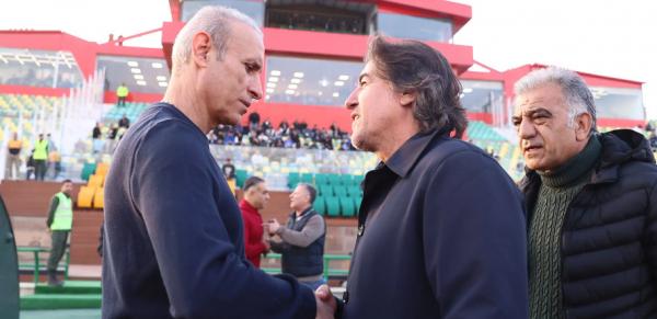 یحیی گل محمدی و ساپینتو یحیی گل محمدی و ساپینتو,افشاگری جنجالی استقلالیها علیه یحیی