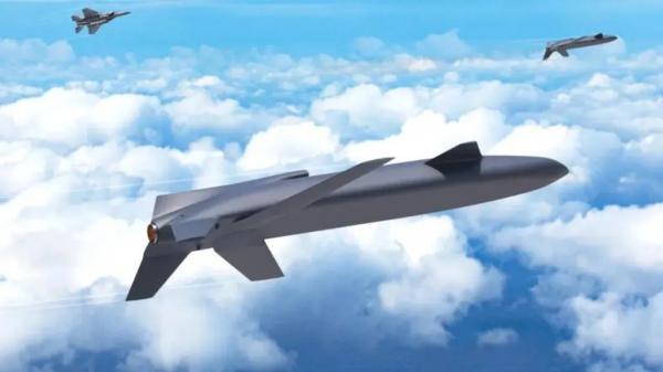 پهپاد بمب افکن,ورود پهپاد بمب‌افکن به نیروی هوایی آمریکا