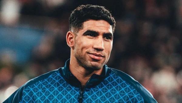 اشرف حکیمی اشرف حکیمی,آزار جنسی اشرف حکیمی