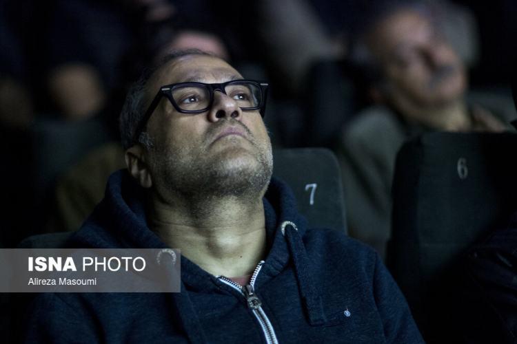 تصاویر مراسم یادبود جواد گنجی,عکس های مراسم یادبود جواد گنجی در 5 اسفند 1404,تصاویر شهاب حسینی در مراسم یادبود جواد گنجی