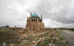 آثار ملی ایران,عدم حریم مصوب آثار ملی در ایران