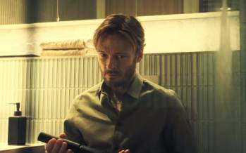 سریال Unfamiliar,تام هیدلستون در مامور شیفت شب