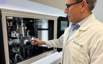 پلاستیک رسانا,تولید پلاستیکی رسانا با عملکرد الکتریکی مشابه بافت انسانی