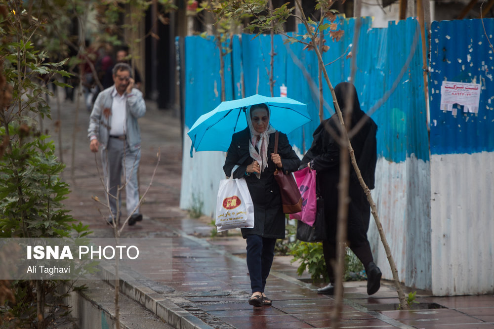 عکس بارش باران پاییزی در تهران,تصویربارش باران پاییزی در تهران,تصاویربارش باران پاییزی در تهران