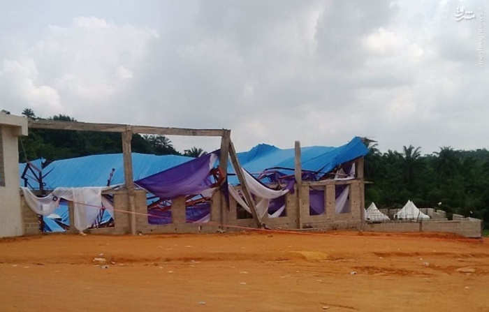 عکس های ریزش سقف کلیسا در نیجریه,تصاویر ریزش سقف کلیسا در نیجریه,ریزش سقف کلیسا در نیجریه