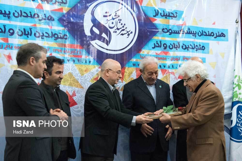 تصاویر تجلیل از هنرمندان پیشکسوت,عکس های تجلیل از هنرمندان پیشکسوت, تجلیل از هنرمندان پیشکسوت متولد آبان و آذر