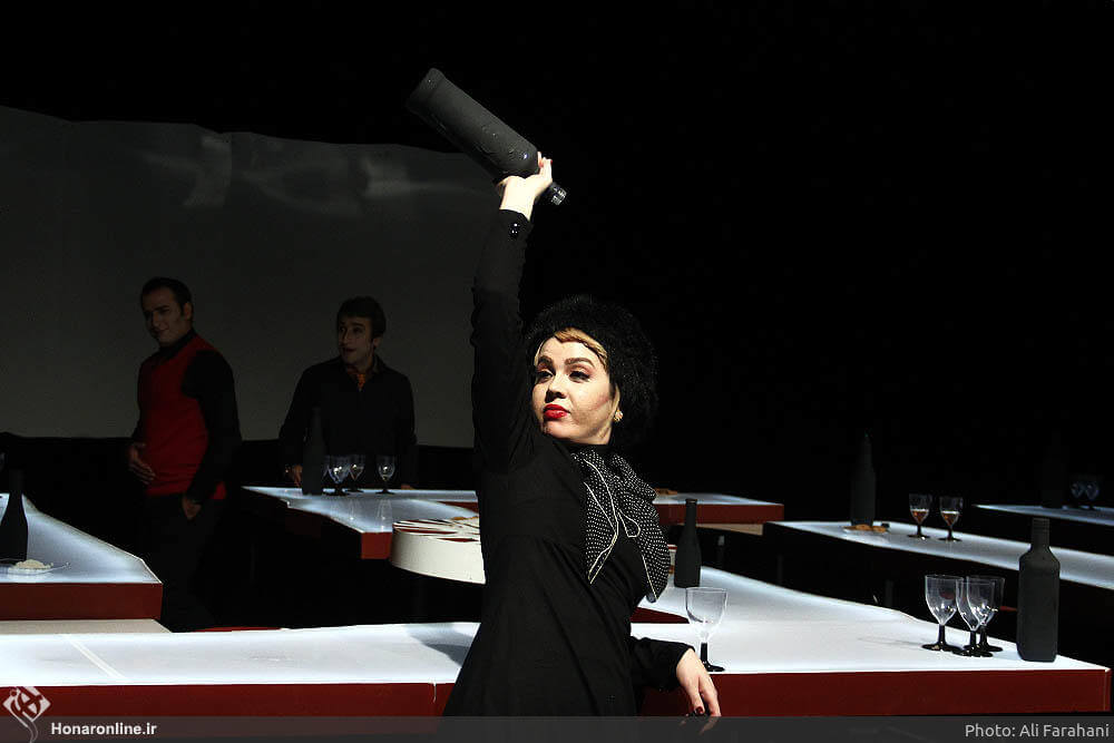 عکس های نمایش سه روایت از زندگی در تماشاخانه کنش معاصر,تصاویر نمایش سه روایت از زندگی در تماشاخانه کنش معاصر,نمایش سه روایت از زندگی در تماشاخانه کنش معاصر