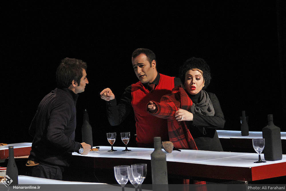 عکس های نمایش سه روایت از زندگی در تماشاخانه کنش معاصر,تصاویر نمایش سه روایت از زندگی در تماشاخانه کنش معاصر,نمایش سه روایت از زندگی در تماشاخانه کنش معاصر