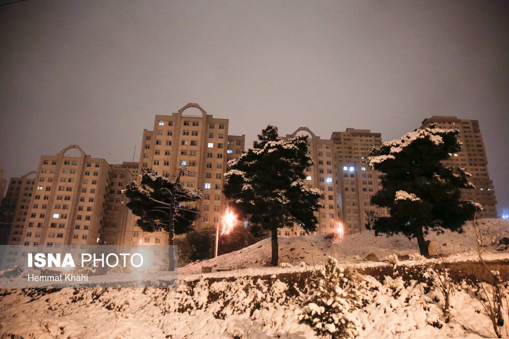 تصاویر بارش برف در تهران,عکس های بارش برف در تهران,تصاویر بارش برف در شمال تهران