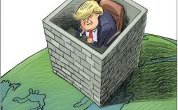 کاریکاتور,عکس کاریکاتور,کاریکاتور سیاسی اجتماعی,کاریکاتور آخرین وضعیت ترامپ, کاریکاتور دیوار کشی ترامپ, عکس ممنوعیت ورود مسلمانان 7 کشور به آمریکا