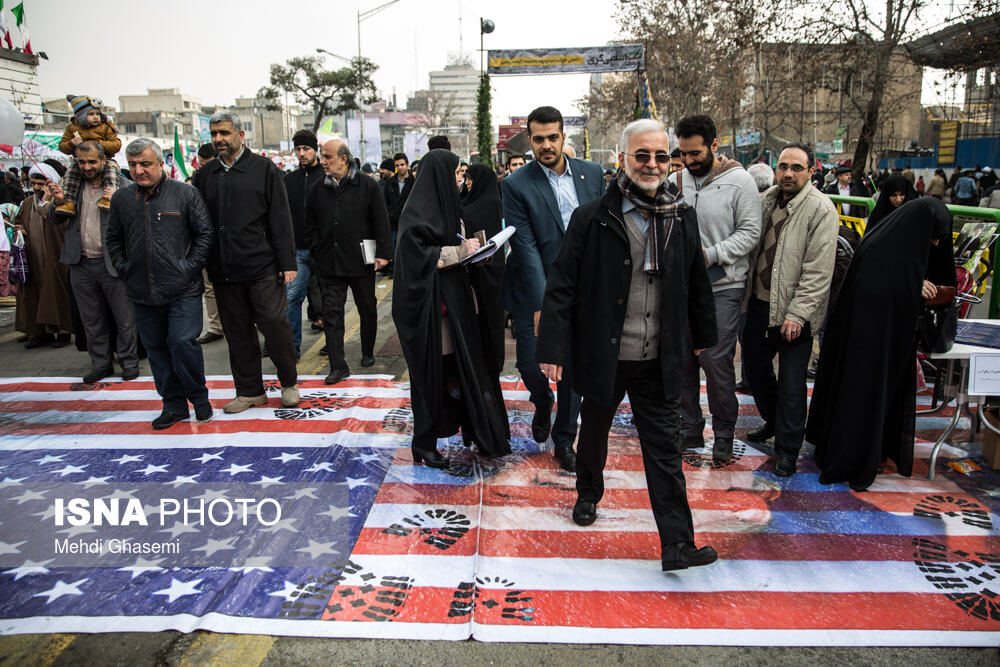 تصاویر مسولین در راهپیمایی ۲۲ بهمن,عکس های مسولین در راهپیمایی,تصاویر راهپیمایی ۲۲ بهمن