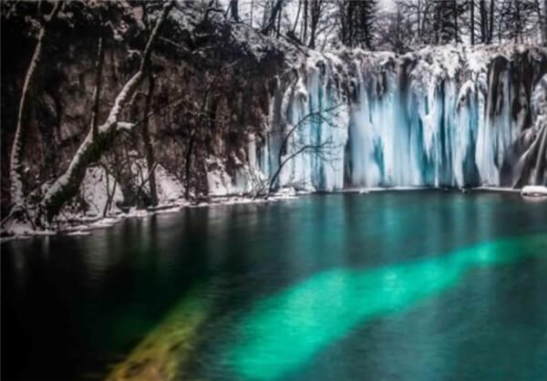 اخبار جالب,خبرهای جالب,خواندنی ها و دیدنی ها,آبشار منجمد پارک ملی کرواسی