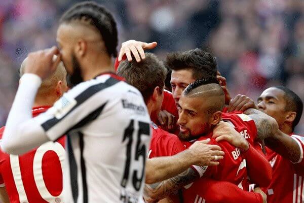 اخبار فوتبال,خبرهای فوتبال,اخبار فوتبال جهان,دیدار تیم های فوتبال بایرن مونیخ و فرانکفورت