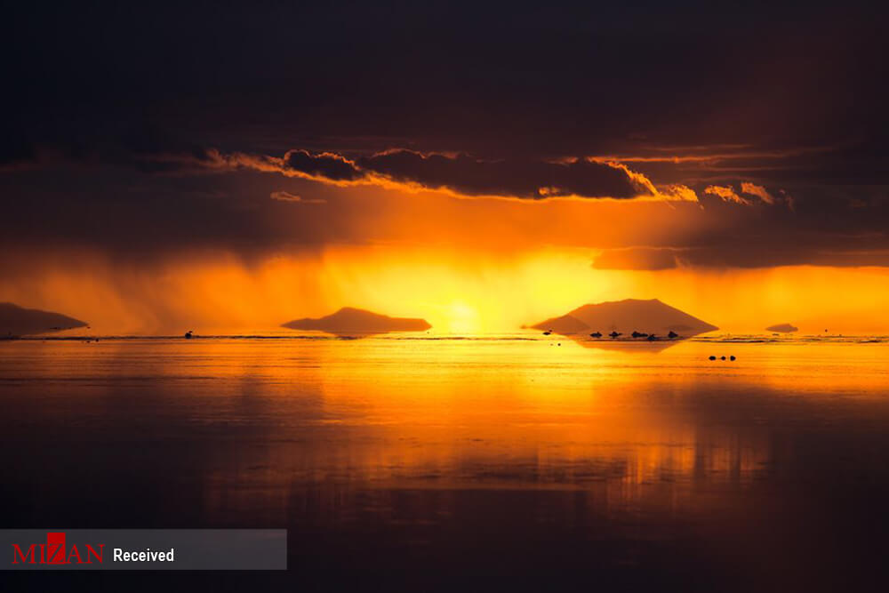 تصاویربزرگترین دریاچه نمک دنیا در بولیوی, عکس های بزرگترین دریاچه نمک دنیا در بولیوی,تصاویر دریاچه نمک بولیوی