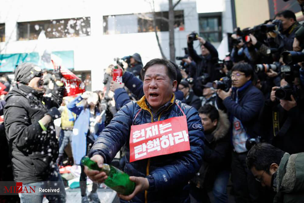 تصاویر درگیری در کره جنوبی,عکس های آشوب در کره جنوبی,عکس درگیری حامیان پارک گئون هی