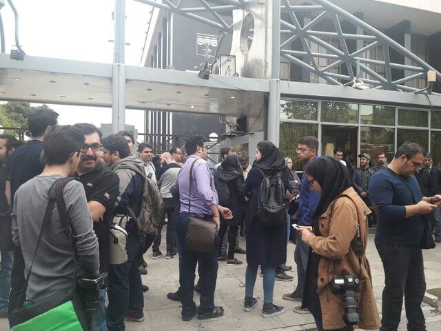 تشییع عارف لرستانی،اخبار بازیگران،خبرهای هنرمندان،اخبار هنرمندان اخبار هنرمندان,خبرهای هنرمندان,اخبار بازیگران,تشییع عارف لرستانی