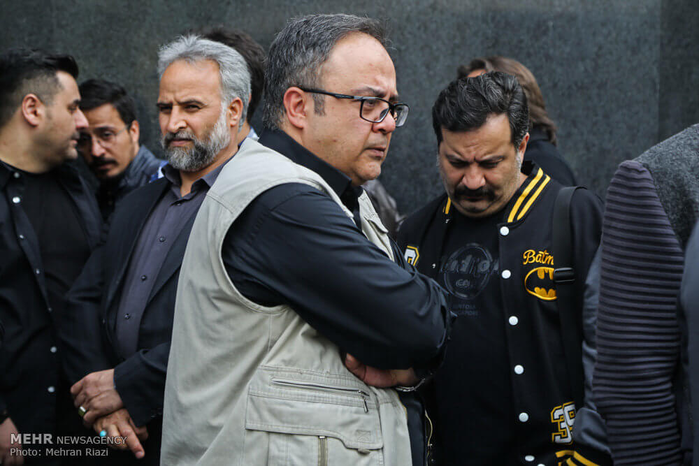 تصاویرتشییع جنازه عارف لرستانی,تصویر تشیی پیکر عارف لرستانی,عکسهای وداع با عارف لرستانی