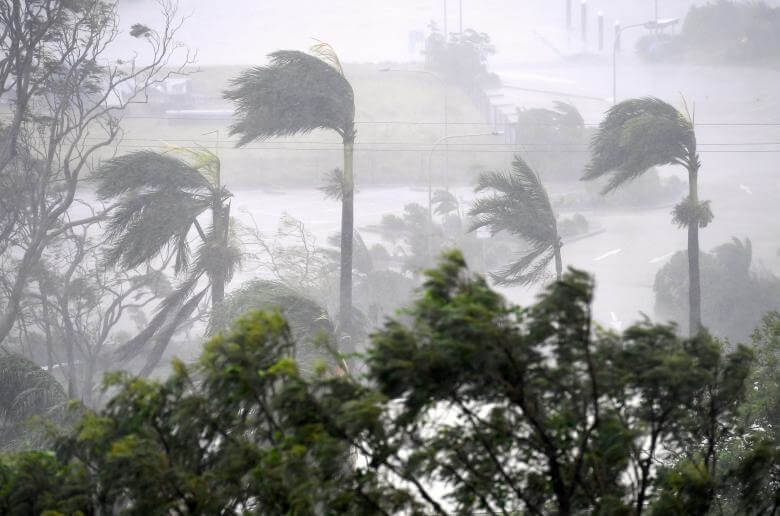 تصاویر طوفان استرالیا,عکس های طوفان در استرالیا , تصویر خرابی های طوفان استرالیا