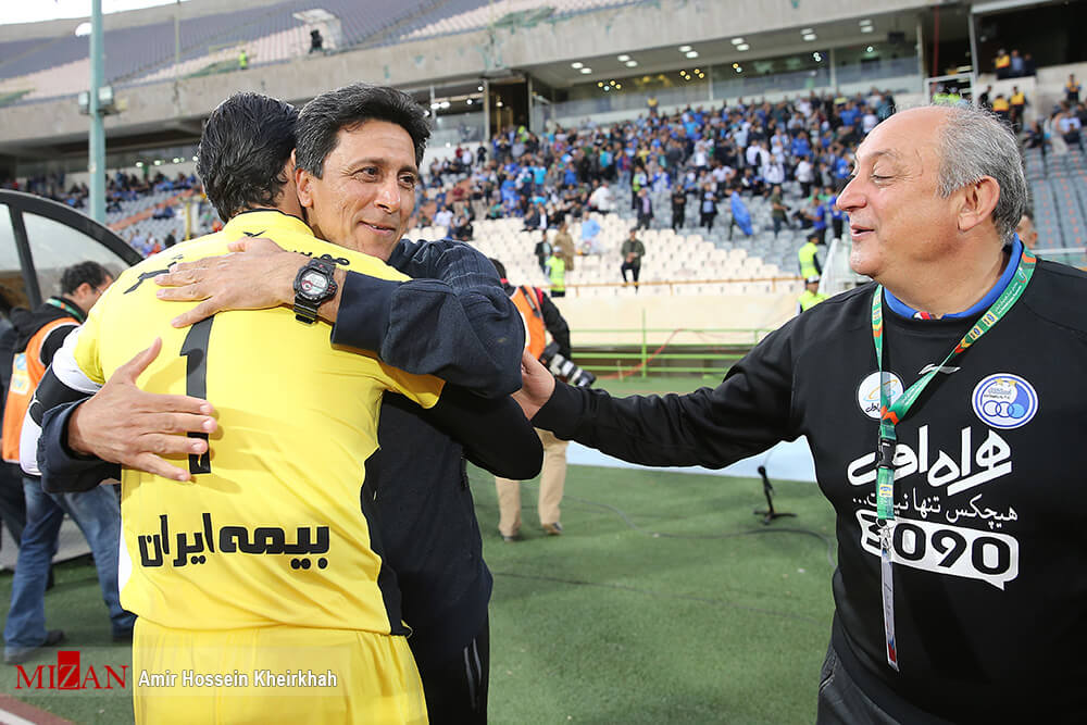 عکس های دیدار تیم های استقلال تهران و صبای قم,تصاویر دیدار تیم های استقلال تهران و صبای قم در ورزشگاه آزادی,دیدار تیم های استقلال تهران و صبای قم