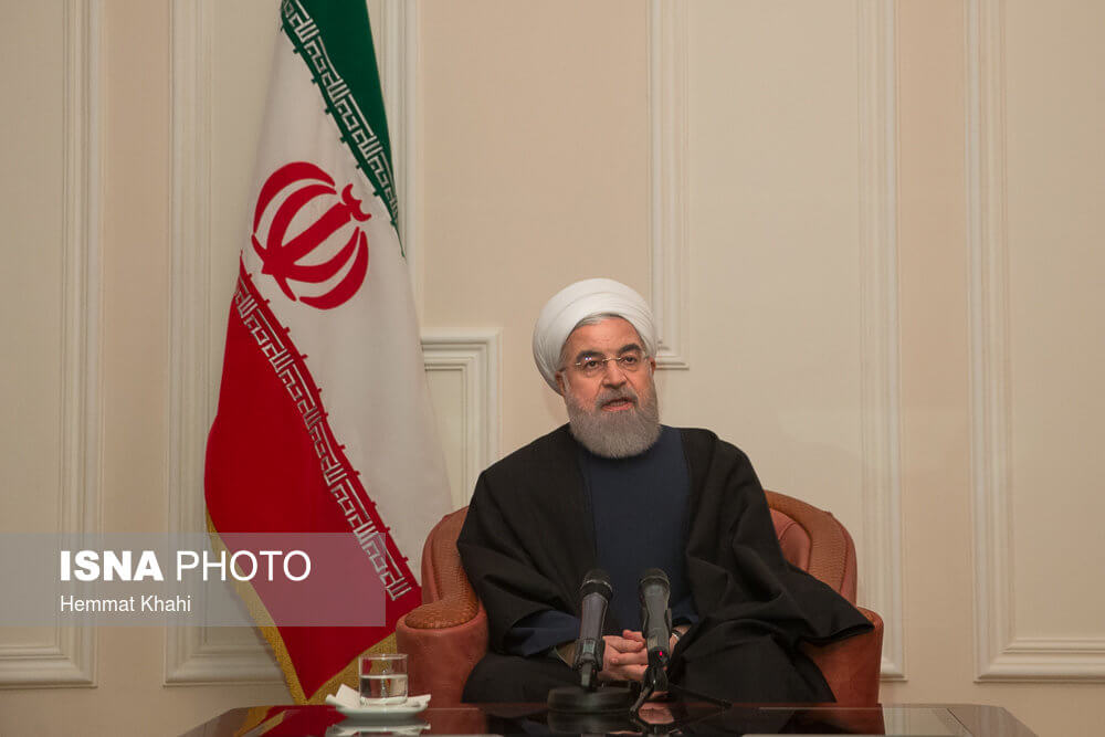 تصاویر حسن روحانی در مسکو, تصویر رئیس جمهور در فرودگاه,عکس روحانی در فرودگاه مسکو