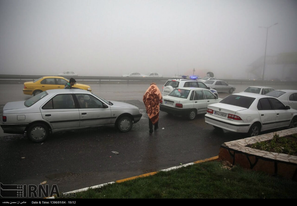 تصاویر تصادف زنجیره ای مشهد, عکس های تصادف در مسیر مشهد - باغچه, تصاویر آزادراه شهید شوشتری مشهد