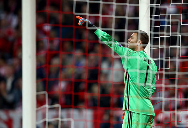 تصاویر دروازه مانوئل نویر تصاویر دروازه مانوئل نویر,تصویر مانوئل نویر,عکس های بازی بایرن