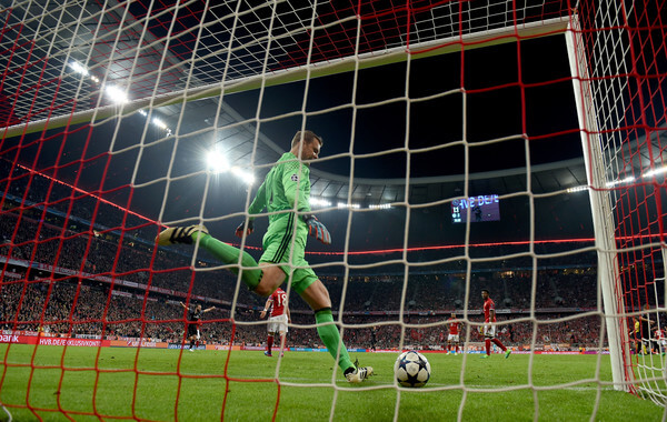 تصاویر دروازه مانوئل نویر تصاویر دروازه مانوئل نویر,تصویر مانوئل نویر,عکس های بازی بایرن