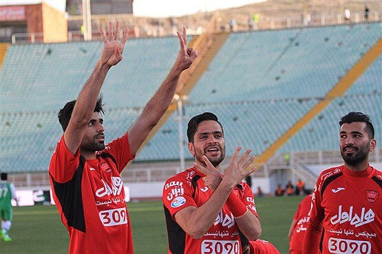 تصاویر قهرمانی لیگ برتر تصاویر قهرمانی لیگ برتر,تصویر قهرملنی پرسپولیس,عکس های بازی پرسپولیس و ماشین سازی