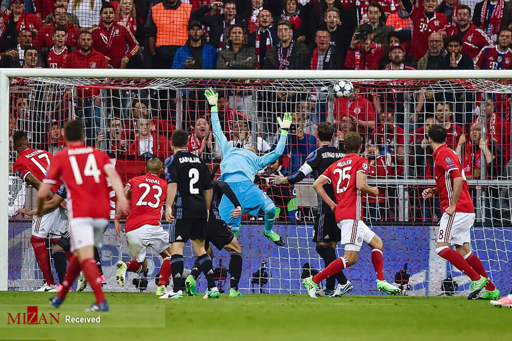 تصاویر بازی رئال مادرید تصاویر بازی رئال مادرید ,تصویر بازی فوتبال,عکس بازی تیم بایرن مونیخ