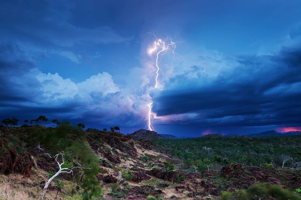 تصاویرآسمان طوفانی استرالیا‎, تصویر رعد و برق‌های متعدد فصلی, عکس آسمان شمال استرالیا