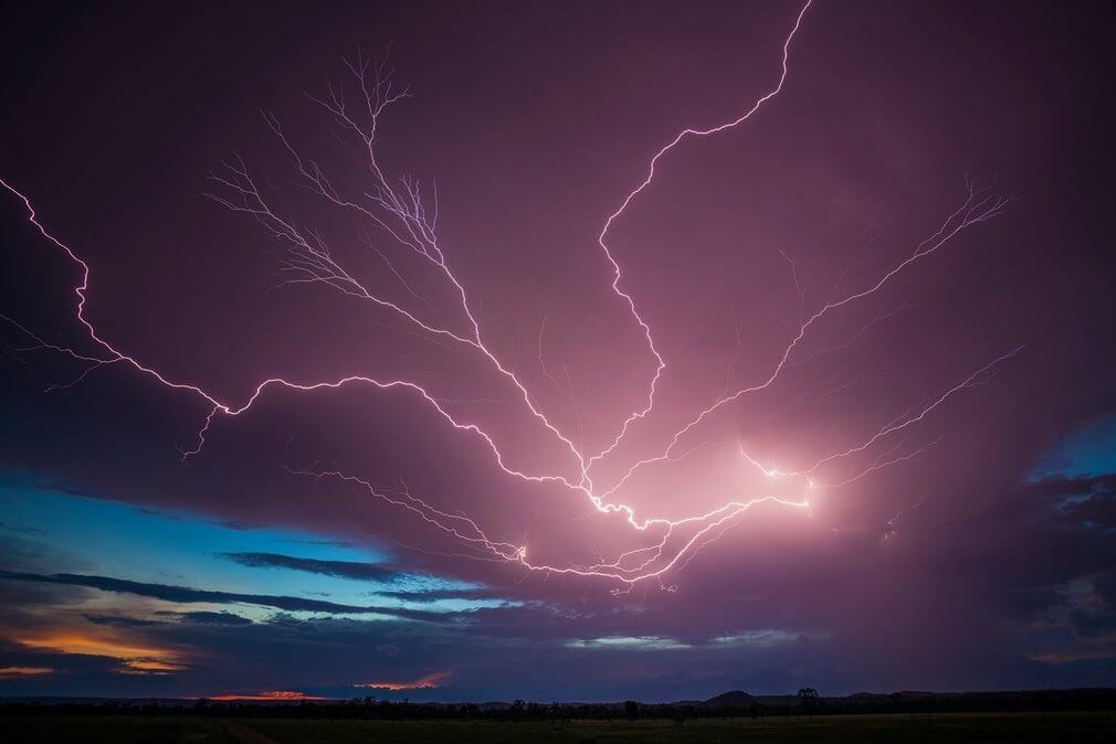 تصاویرآسمان طوفانی استرالیا‎, تصویر رعد و برق‌های متعدد فصلی, عکس آسمان شمال استرالیا