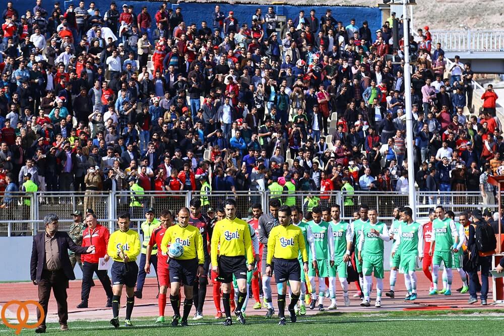 تصاویر فوتبال,تصویر بازی ماشین سازی,عکسهای بازی پرسپولیس