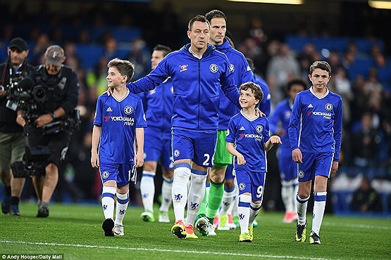 تصاویر جشن قهرمانی تیم چلسی تصاویر جشن قهرمانی تیم چلسی,عکس های قهرمانی تیم چلسی,عکس جشن قهرمانی چلسی