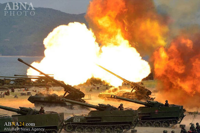 تصاویر بزرگترین رزمایش کره شمالی تصاویر بزرگترین رزمایش کره شمالی,عکس های بزرگترین رزمایش کره شمالی,عکس های بزرگترین رزمایش کره شمالی به مناسبت هشتاد و پنجمین سالگرد تأسیس ارتش