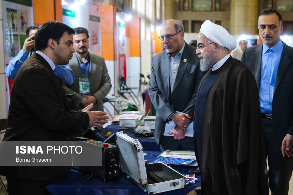 عکس های همایش ملی معلم و تولید و اقتصاد دانشبنیان با حضور رئیس جمهور عکس های همایش ملی معلم و تولید و اقتصاد دانشبنیان با حضور رئیس جمهور,تصاویر همایش ملی معلم و تولید و اقتصاد دانشبنیان,همایش ملی معلم و تولید و اقتصاد دانشبنیان
